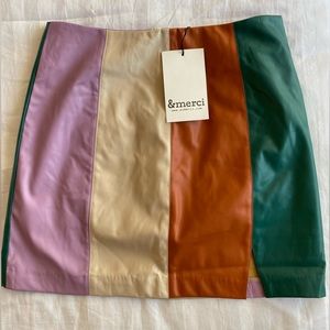 NWT- Women’s Skirt